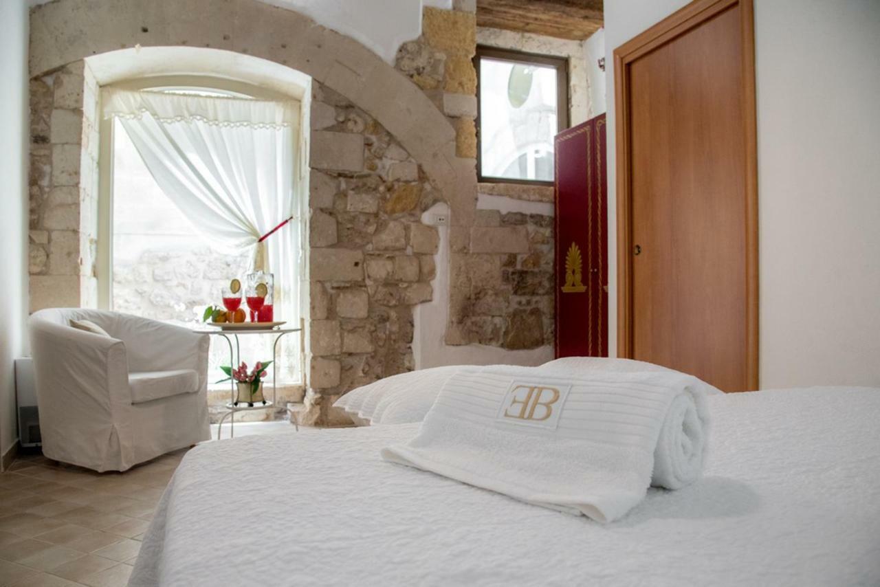 Ortigia Ancient House Apartment Syracuse ภายนอก รูปภาพ